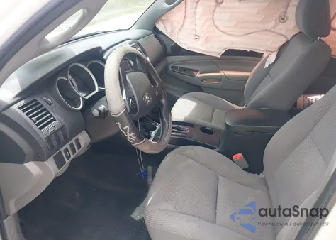 2015 Toyota Tacoma from USA, damaged, VIN 5TFTX4CN7FX057092